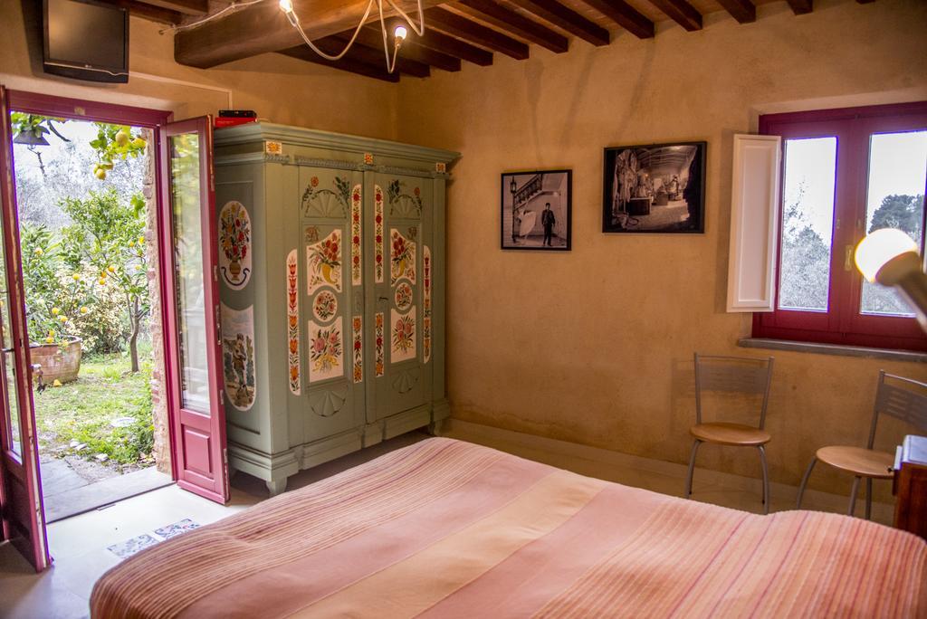 לינה וארוחת בוקר קמאיורה Casa Del Sole מראה חיצוני תמונה
